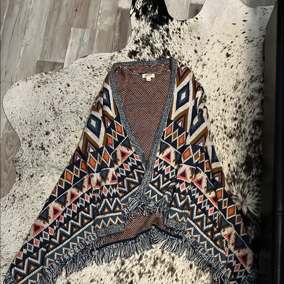 Geometric Patterned Fringe Sweater - Multicolor - Picture 1 of 3